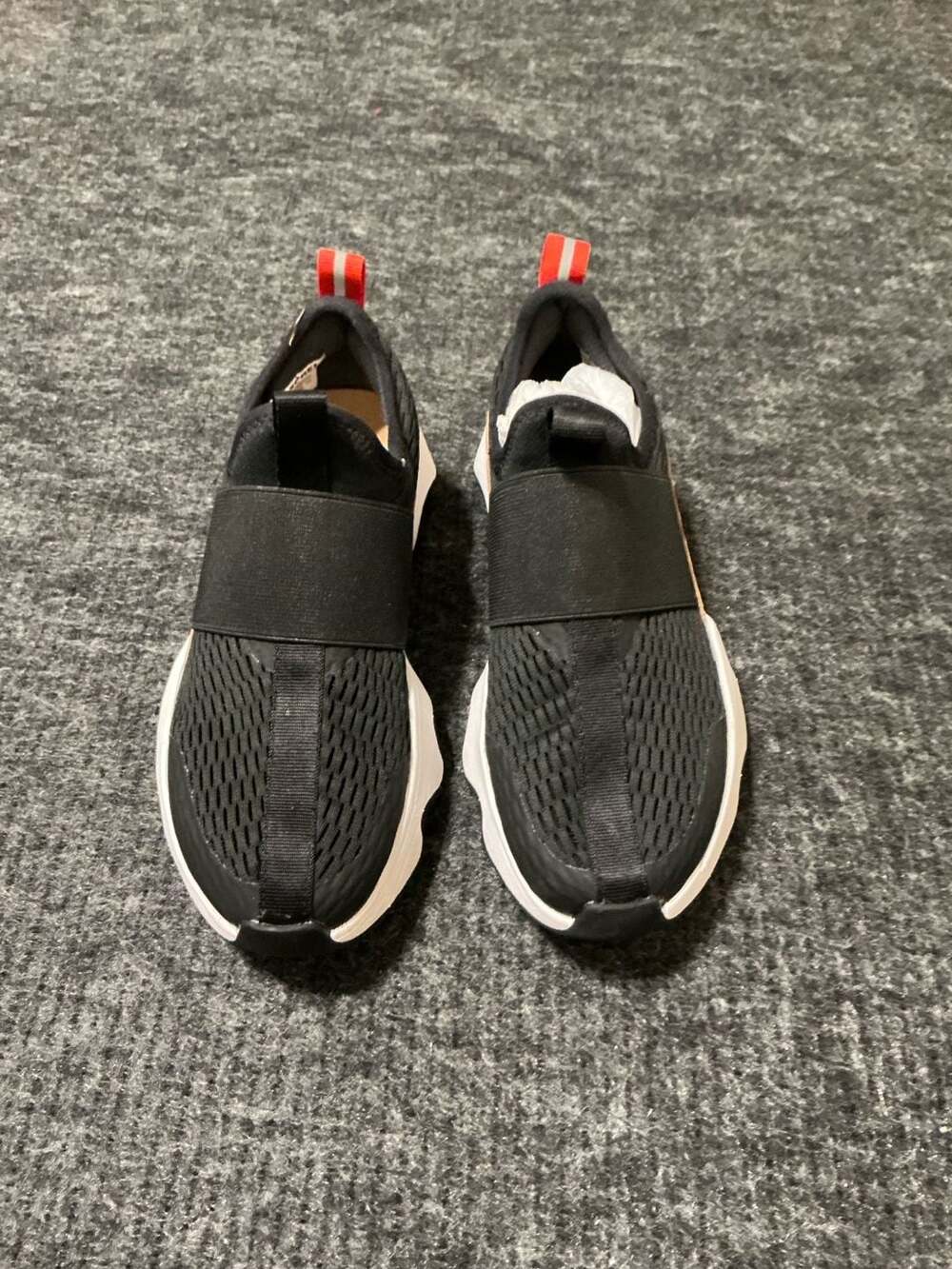 Sorel Kinetic Impact Slip On Running Shoes Women Size 9.5 Black White NL4698-010